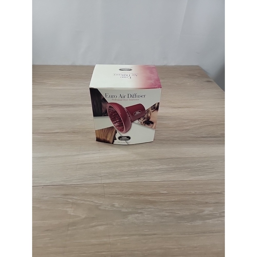 Vidal Sassoon Euro Air Diffuser Professional Dryer Attachment Burgundy VS-622